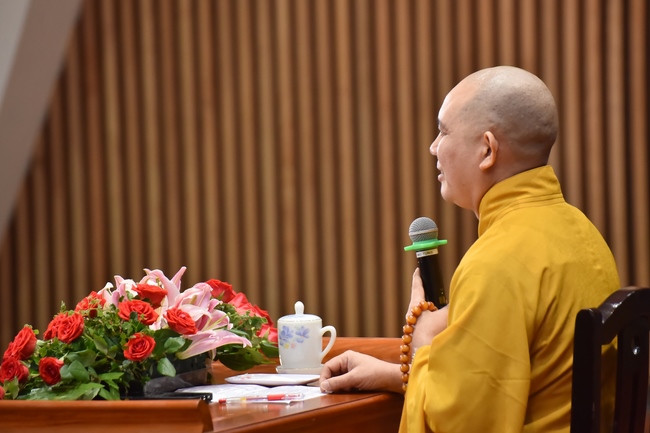 Fifth day of Summer Retreat 2022 at Hoang Phap Pagoda