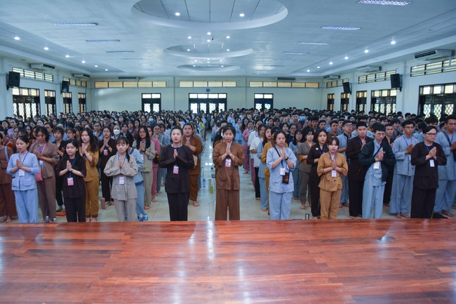Fifth day of Summer Retreat 2022 at Hoang Phap Pagoda