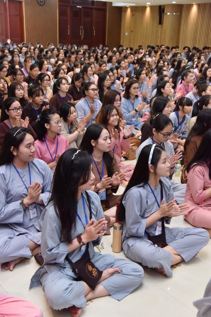 Fifth day of Summer Retreat 2022 at Hoang Phap Pagoda