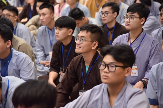 Fifth day of Summer Retreat 2022 at Hoang Phap Pagoda