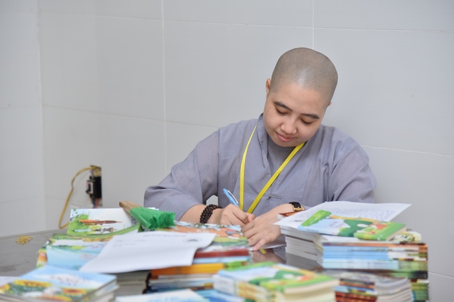 Sixth day of Summer Retreat 2022 at Hoang Phap Pagoda