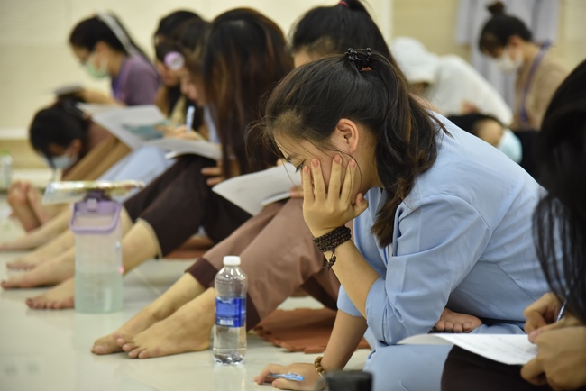 Sixth day of Summer Retreat 2022 at Hoang Phap Pagoda