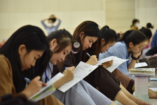 Sixth day of Summer Retreat 2022 at Hoang Phap Pagoda