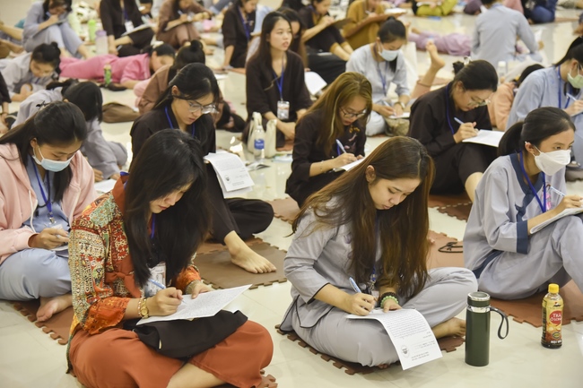 Sixth day of Summer Retreat 2022 at Hoang Phap Pagoda