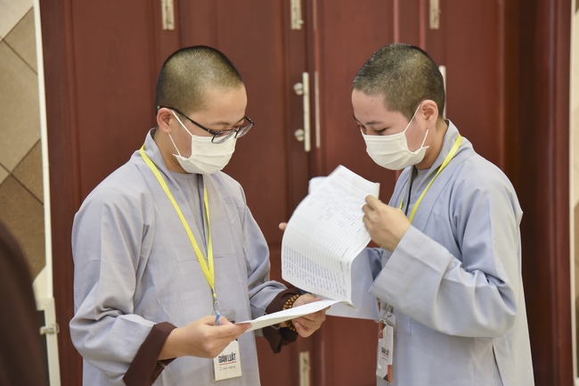 Sixth day of Summer Retreat 2022 at Hoang Phap Pagoda