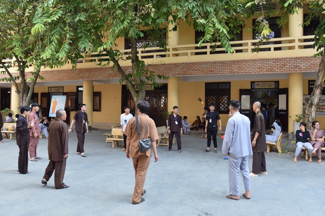 Sixth day of Summer Retreat 2022 at Hoang Phap Pagoda