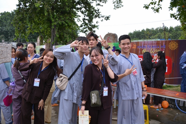 Sixth day of Summer Retreat 2022 at Hoang Phap Pagoda