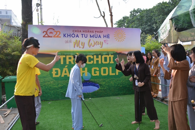 Sixth day of Summer Retreat 2022 at Hoang Phap Pagoda
