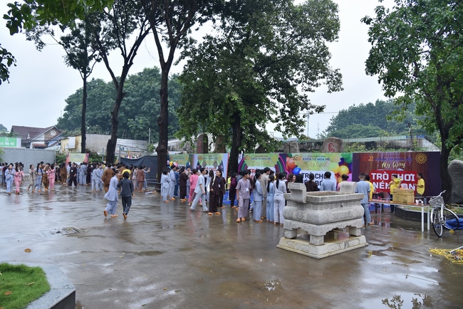 Sixth day of Summer Retreat 2022 at Hoang Phap Pagoda