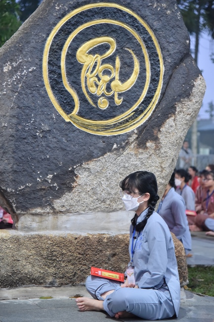 Sixth day of Summer Retreat 2022 at Hoang Phap Pagoda