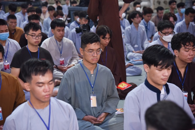 Sixth day of Summer Retreat 2022 at Hoang Phap Pagoda