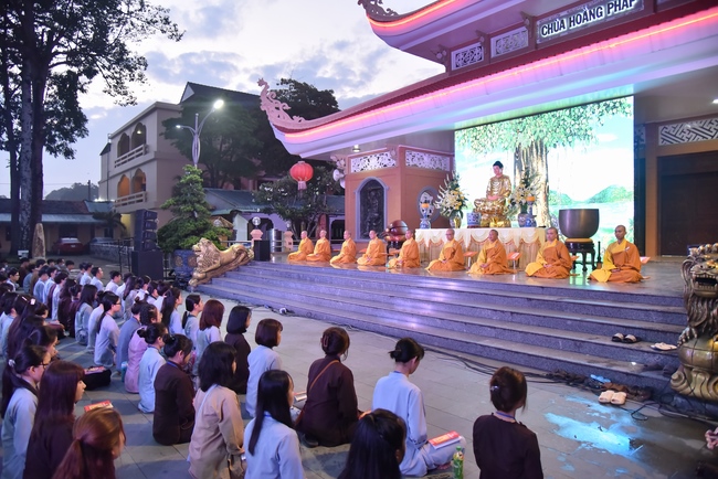 Sixth day of Summer Retreat 2022 at Hoang Phap Pagoda