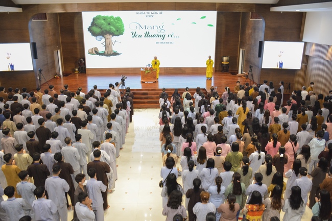 Sixth day of Summer Retreat 2022 at Hoang Phap Pagoda