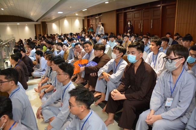 Sixth day of Summer Retreat 2022 at Hoang Phap Pagoda