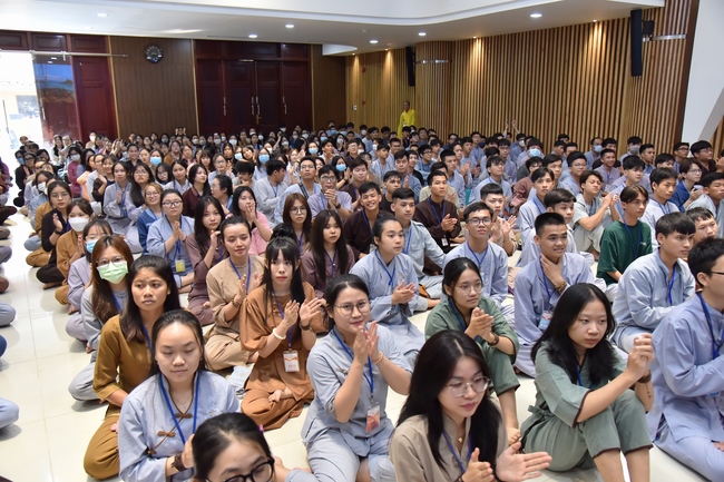 Seventh day of Summer Retreat 2022 at Hoang Phap Pagoda