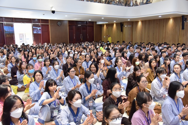 Seventh day of Summer Retreat 2022 at Hoang Phap Pagoda