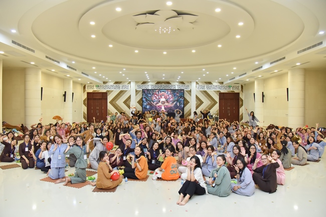 Seventh day of Summer Retreat 2022 at Hoang Phap Pagoda