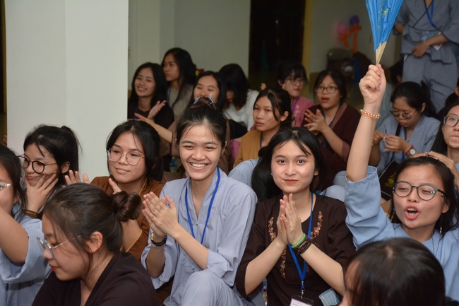 Seventh day of Summer Retreat 2022 at Hoang Phap Pagoda