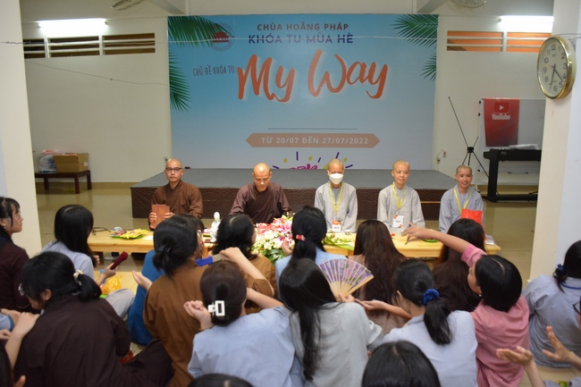 Seventh day of Summer Retreat 2022 at Hoang Phap Pagoda