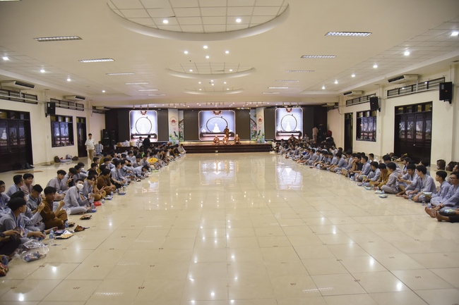 Seventh day of Summer Retreat 2022 at Hoang Phap Pagoda