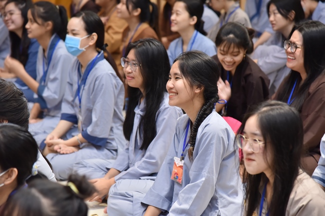 Seventh day of Summer Retreat 2022 at Hoang Phap Pagoda