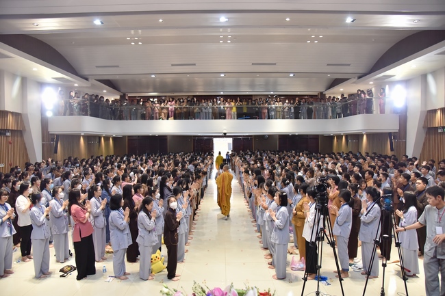 Seventh day of Summer Retreat 2022 at Hoang Phap Pagoda