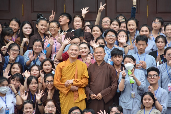 Seventh day of Summer Retreat 2022 at Hoang Phap Pagoda