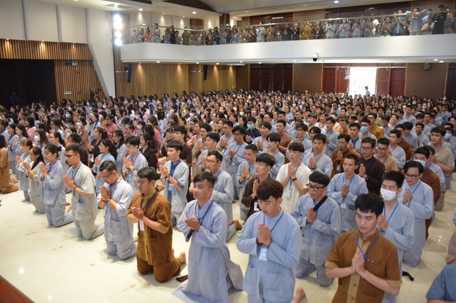 Seventh day of Summer Retreat 2022 at Hoang Phap Pagoda