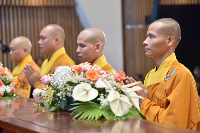 Seventh day of Summer Retreat 2022 at Hoang Phap Pagoda