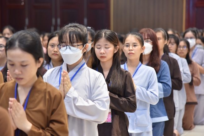 Seventh day of Summer Retreat 2022 at Hoang Phap Pagoda