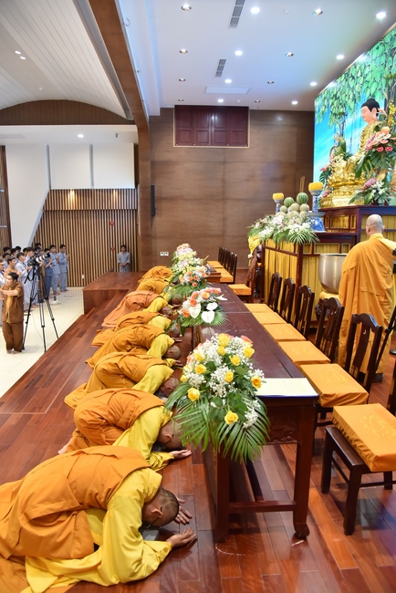 Seventh day of Summer Retreat 2022 at Hoang Phap Pagoda