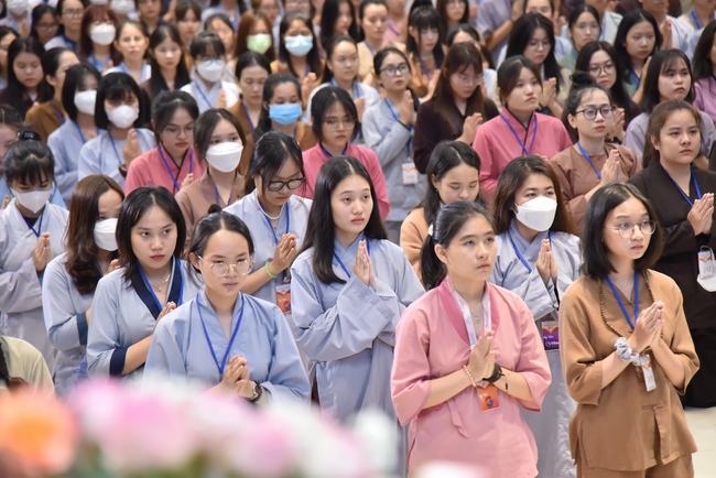 Seventh day of Summer Retreat 2022 at Hoang Phap Pagoda