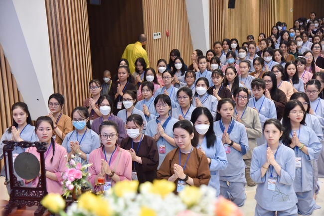 Seventh day of Summer Retreat 2022 at Hoang Phap Pagoda