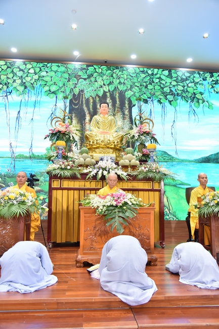 Seventh day of Summer Retreat 2022 at Hoang Phap Pagoda