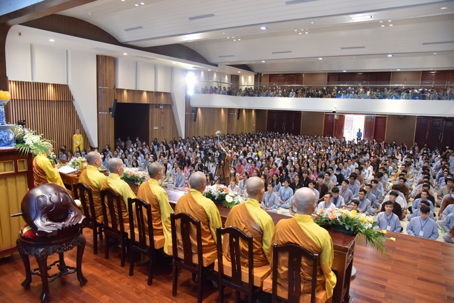 Seventh day of Summer Retreat 2022 at Hoang Phap Pagoda