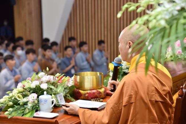 Seventh day of Summer Retreat 2022 at Hoang Phap Pagoda