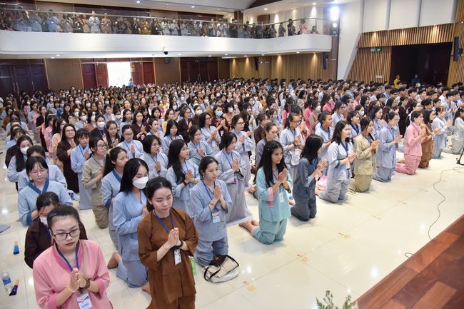 Seventh day of Summer Retreat 2022 at Hoang Phap Pagoda