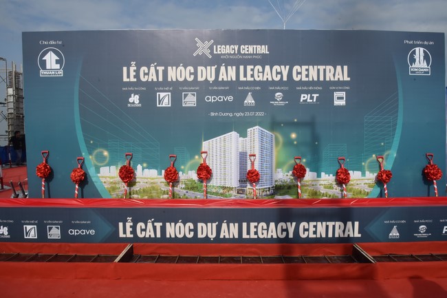 Lễ Cất nóc nhà dự án Legacy Central - Khơi Nguồn Hạnh Phúc