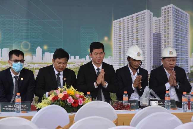 Lễ Cất nóc nhà dự án Legacy Central - Khơi Nguồn Hạnh Phúc