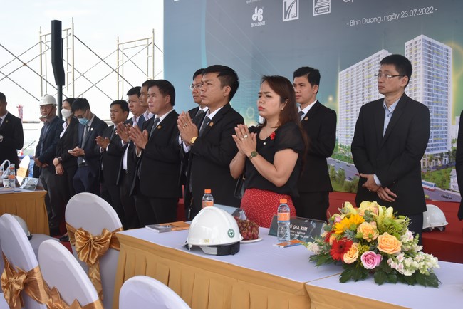 Lễ Cất nóc nhà dự án Legacy Central - Khơi Nguồn Hạnh Phúc