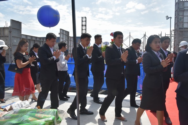 Lễ Cất nóc nhà dự án Legacy Central - Khơi Nguồn Hạnh Phúc