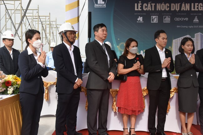 Lễ Cất nóc nhà dự án Legacy Central - Khơi Nguồn Hạnh Phúc