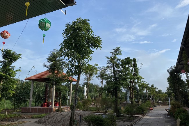Periodic repentance ceremony at Suoi Phap Pagoda