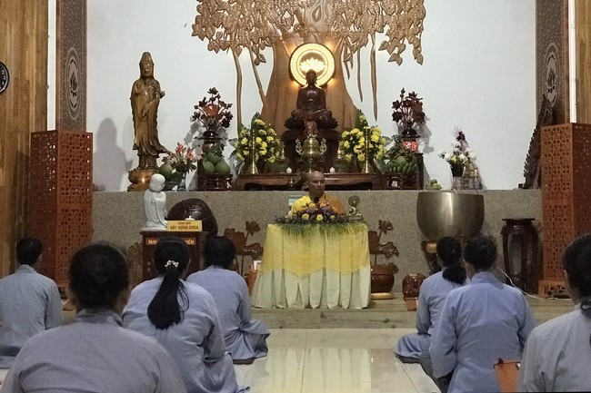 Periodic repentance ceremony at Suoi Phap Pagoda