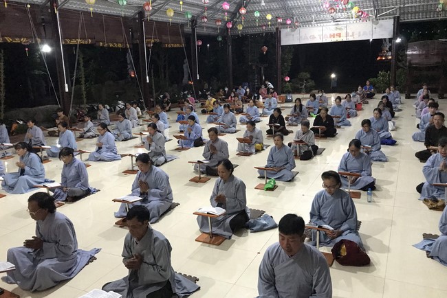 Periodic repentance ceremony at Suoi Phap Pagoda