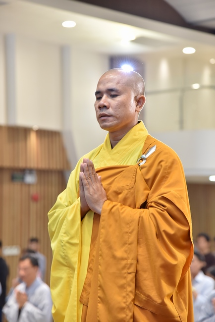 Lễ thế phát xuất gia 01/07 Nhâm Dần