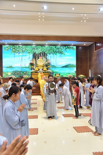 Lễ thế phát xuất gia 01/07 Nhâm Dần