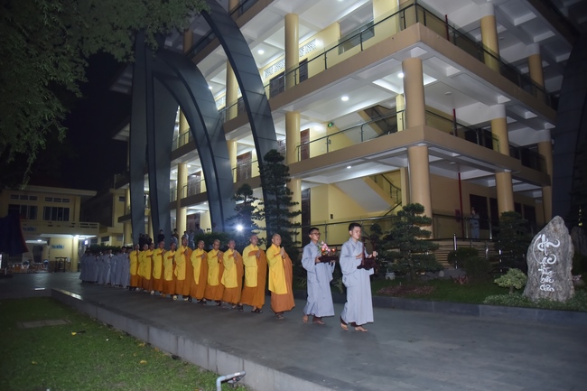 Lễ thế phát xuất gia 01/07 Nhâm Dần