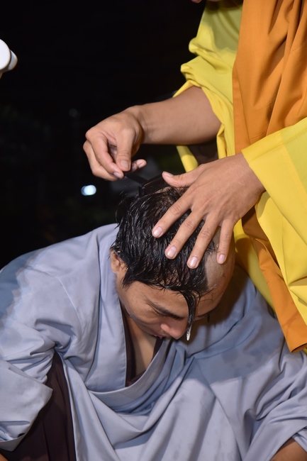 Lễ thế phát xuất gia 01/07 Nhâm Dần