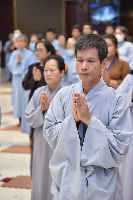 Lễ thế phát xuất gia 01/07 Nhâm Dần